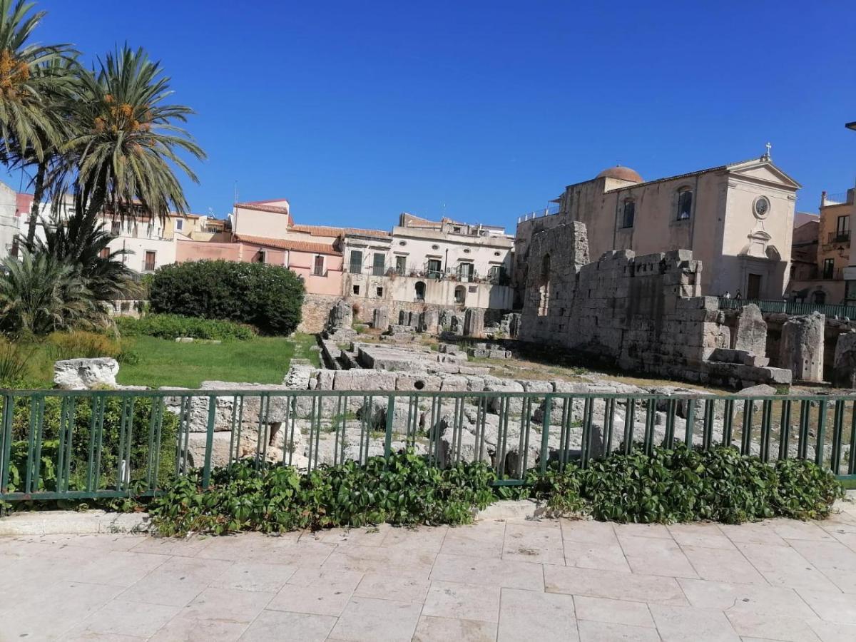 La Casetta Del Ronco1 Ortigia Syracuse Luaran gambar